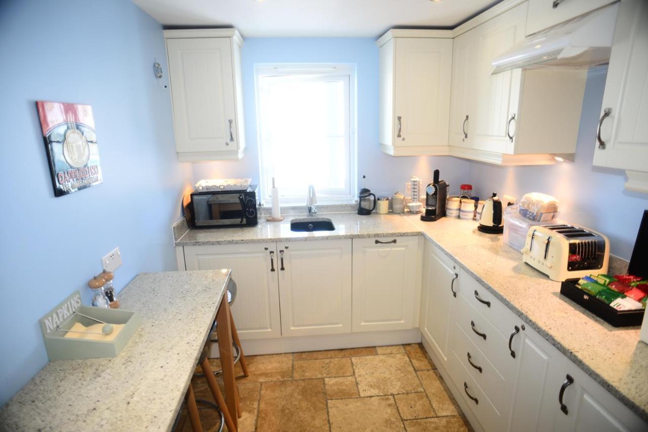 The Lodge, Port Ellen, Islay ภายนอก รูปภาพ